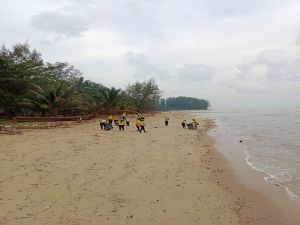 โครงการเมืองสวยด้วยมือเรา (ทำความสะอาดชายหาด)